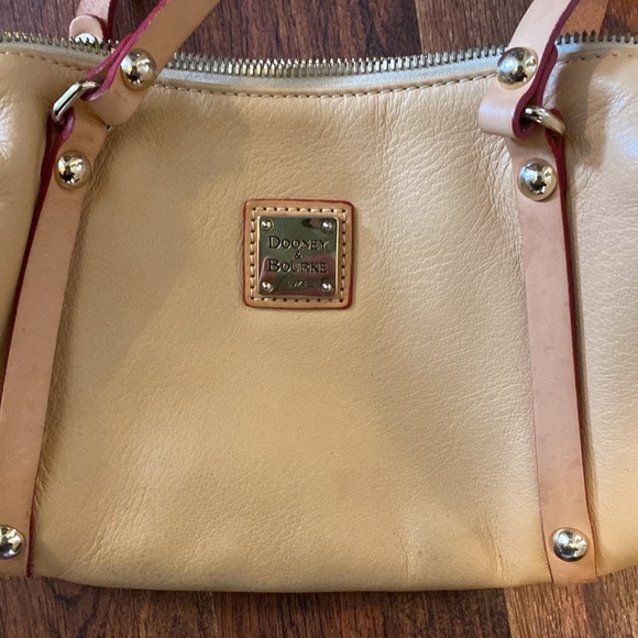 Dooney & Burke small purse - Picture 5 of 16